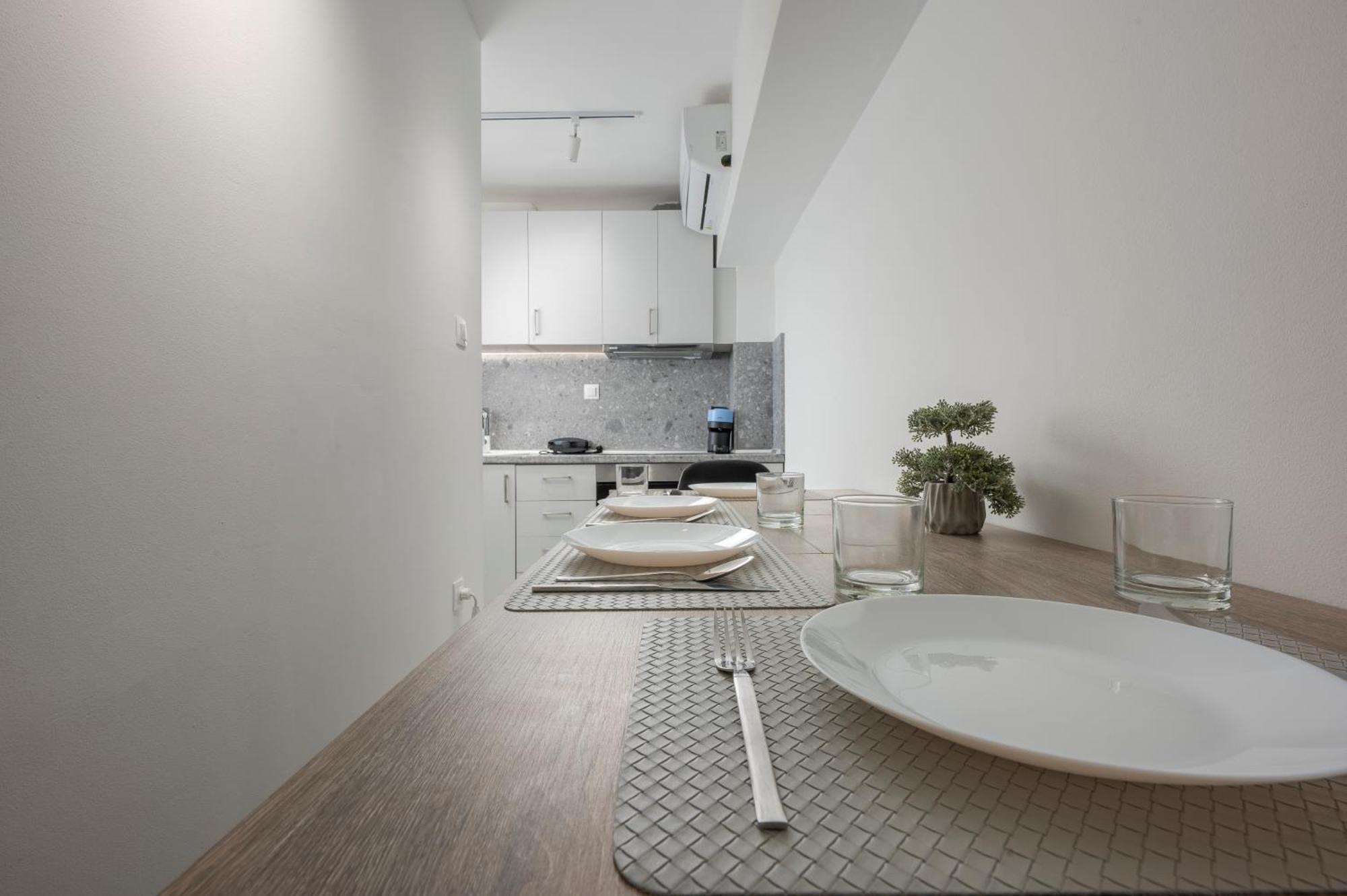 Premium Jacuzzi Suite At The City Center, By Aqua Platinum Θεσσαλονίκη Εξωτερικό φωτογραφία